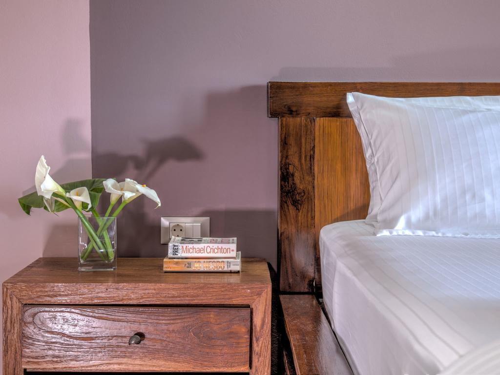 Fiscardo Bay Hotel フィスカルドン エクステリア 写真